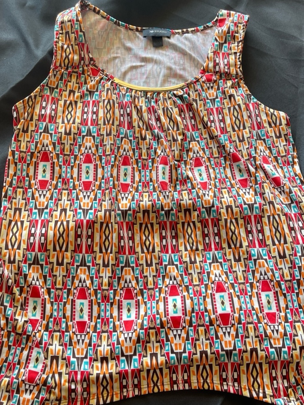 AB Studio Multicolor Geometric Print Sleeveless Blouse